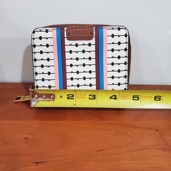 Fossil Wallet Trio with Stripes and Patterns - Picture 10 of 13